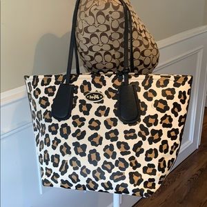 Coach Tote